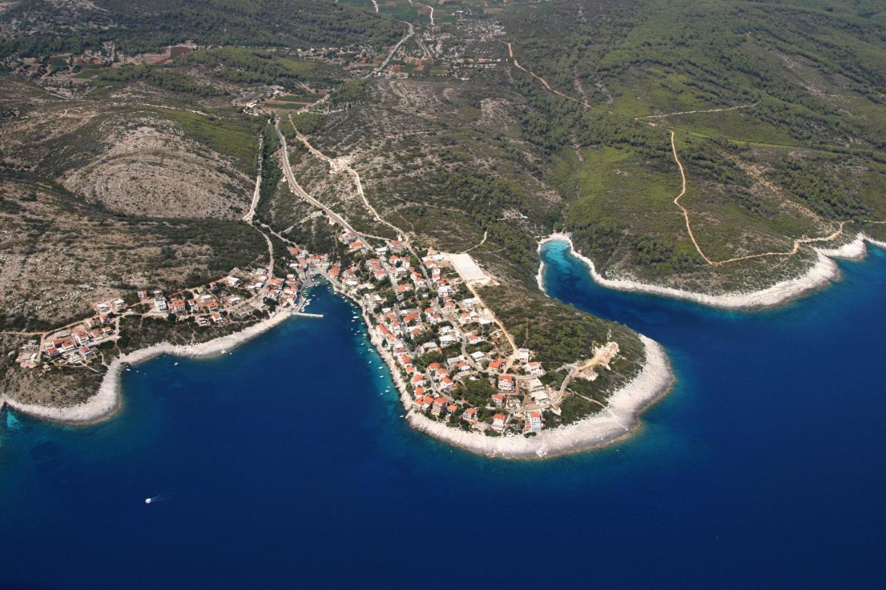 Apartments By The Sea Zavalatica, Korcula - 247 Екстериор снимка