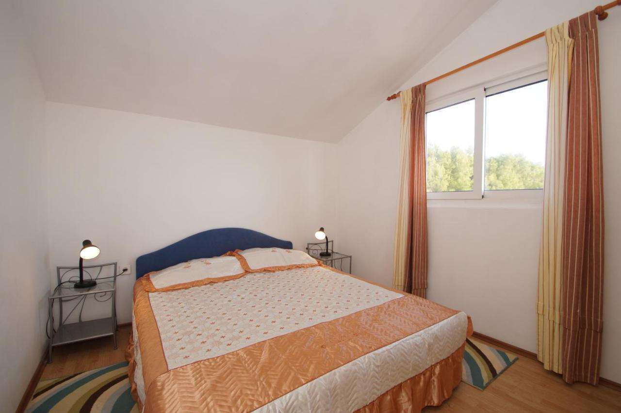 Apartments By The Sea Zavalatica, Korcula - 247 Екстериор снимка