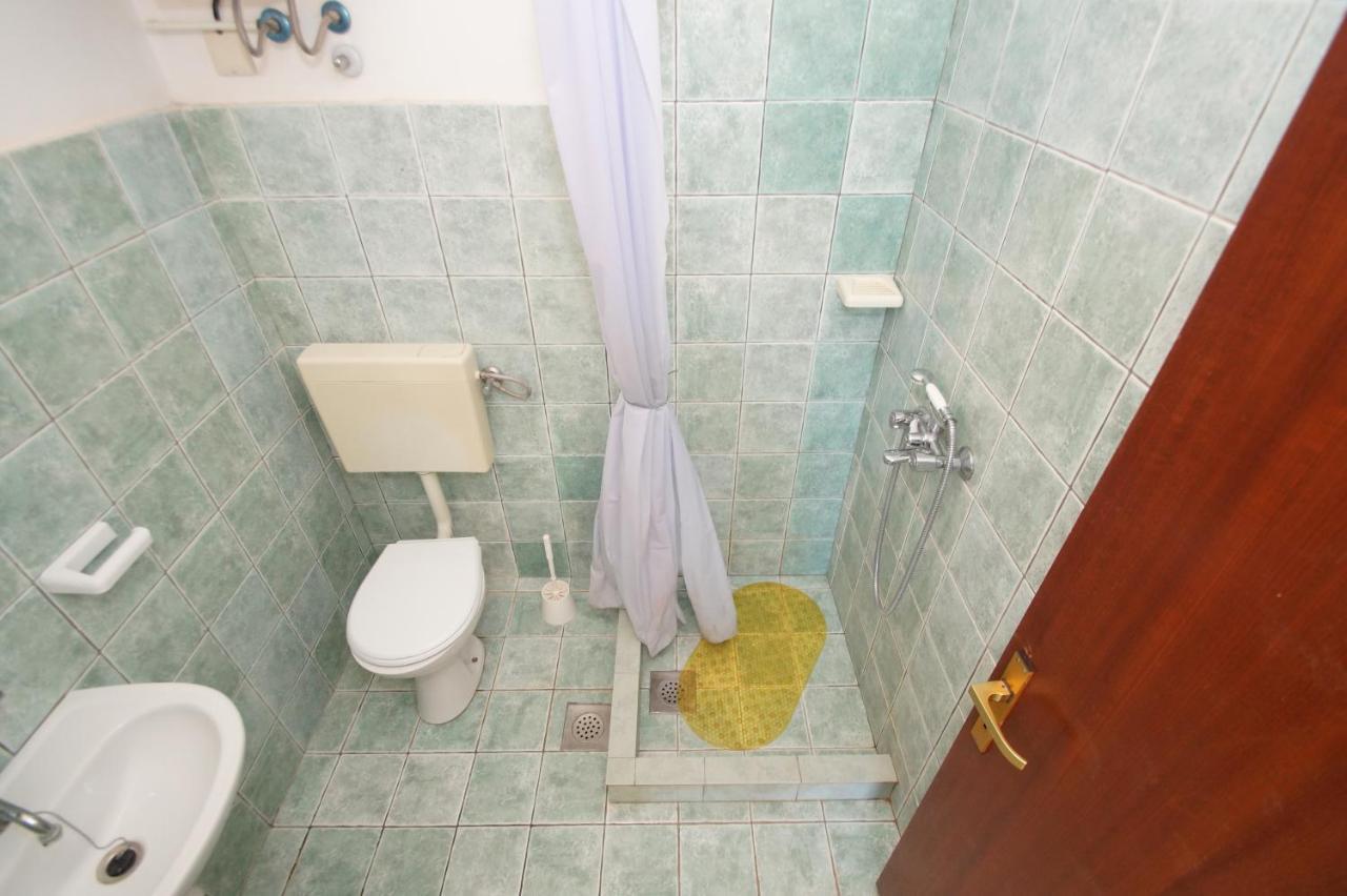 Apartments By The Sea Zavalatica, Korcula - 247 Екстериор снимка