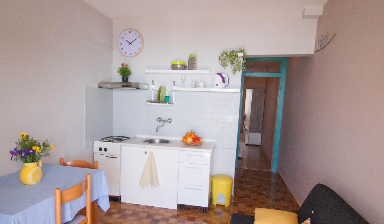 Apartments By The Sea Zavalatica, Korcula - 247 Екстериор снимка
